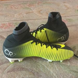 NWOT Nike Mercurial superfly 5 cr7